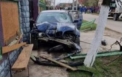 Az úton szabálytalanul átszaladó négyéves gyereket gázolt halálra egy fiatal sofőr