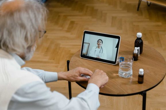 Egyre többen igényelik a távorvoslási konzultációt Maros megyében