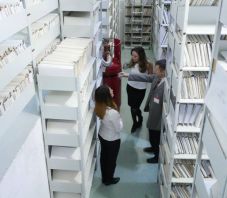 Több mint ötezer cég szűnt meg az év első két hónapjában