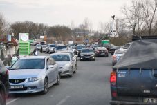 Hiába szólnak a szirénák Kárpátalján, mindenki végzi a dolgát