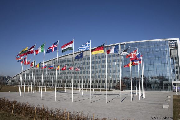 Visszaütött Putyin fenyegetőzése, májusban indulhat az újabb NATO-bővítés