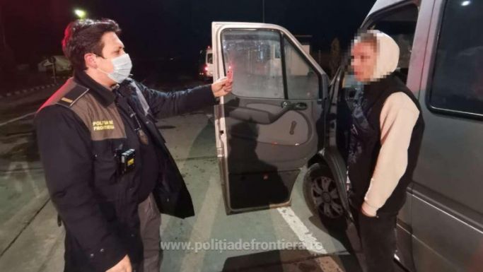 Hamis litván okmányokkal próbáltak beutazni üzbégek Romániába