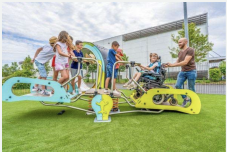 Közösségi összefogással fogyatékos gyermekeknek épülhet játszópark Kolozsváron