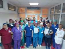 Augusztustól növekednek a bérek az egészségügyben