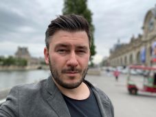 Oroszországi szólásszabadság: távollétében ítélték nyolc év börtönre az orosz ellenzéki írót