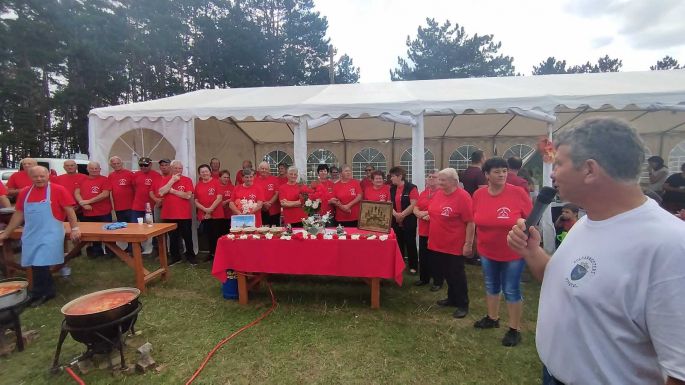 Közösségi nap főzőcskézéssel Kézdiszentléleken