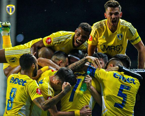 FRISSÍTVE - SuperLiga: két öngóllal „verte meg magát” a Bukaresti Rapid