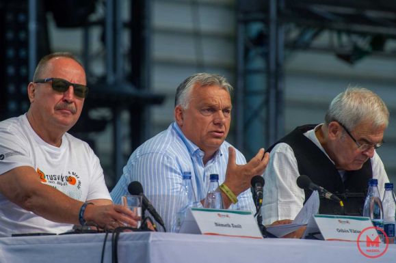 Fogadóbizottsággal várnák Orbán Viktort a jövő évi Tusványoson a székelyföldi románok