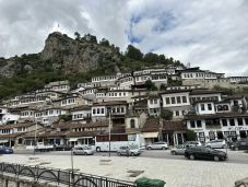 Az olasz nagykövetség egyenlítette ki egy fizetés nélkül távozó olasz társaság éttermi számláját