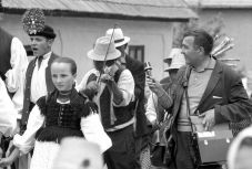 „Anyanyelvi szinten tudták a táncot” – Kallós Zoltán portréfilmet láthattunk az Erdélyi Mozgóképmúzeumban