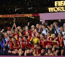 Spanyolország nyerte a női labdarúgó világbajnokságot