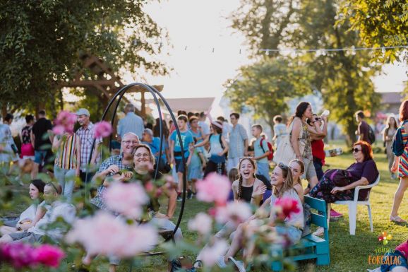 Több száz program a Vásárhelyi Forgatagon