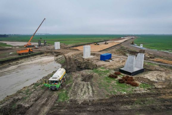 Szerződést bontanak a „gyengén teljesítő” útépítővel