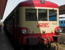 Erdélyi vonalon gyulladt ki egy vonat