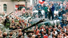 „Nem az volt a baj 1968-ban, hogy bejött a magyar hadsereg Csehszlovákiába, hanem az, hogy kiment...?”