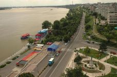 Pszichoaktív szerek hatása alatt vezette a csónakot: a Dunába borultak