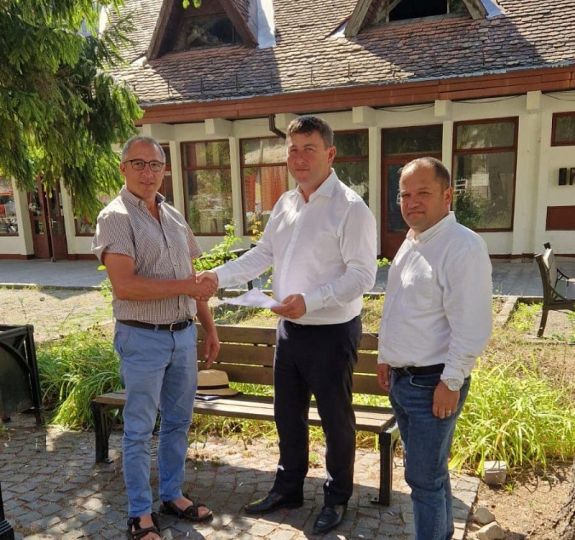 Felcsaptak az indulatok Tusnádfürdőn – Borboly Csaba szerint bárki jelentkezhet elnöknek