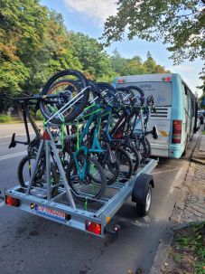 Népszerű lett az új szolgáltatás: bicikliket buszoztatnak Sepsiszentgyörgyön