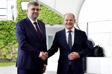 Diplomáciai hangsúlyváltás Ciolacutól: államfői ambíciók?