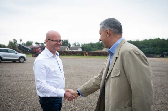 Lázár János szerint 2026 végére autópálya köti össze Szatmárnémetit és Nyíregyházát