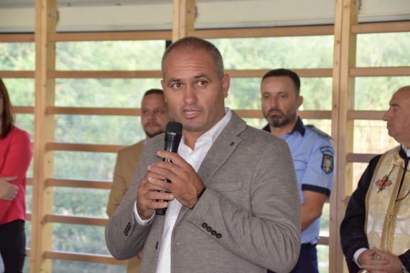 „Néhány kijelentésemet félreértették” – Magyarázkodik Crevedia polgármestere