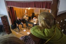 Regejáró Énlaka Napok: „Itt valami olyan erő van a földben, amelyhez hasonlót sehol máshol nem láttam még” 