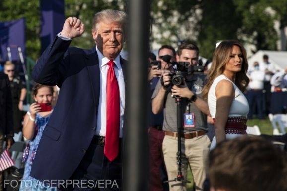 Donald Trump ártatlannak vallotta magát a harmadik vádemelési meghallgatásán is