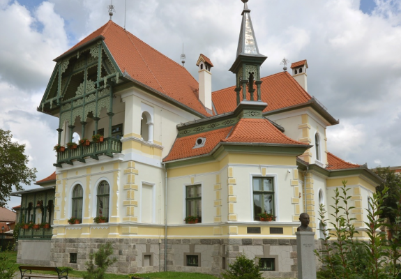Tiltakoznak a kormány megszorító intézkedései ellen az udvarhelyi kulturális intézmények vezetői