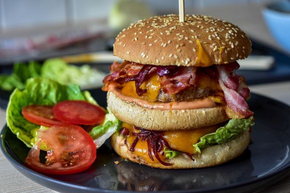 A világ legdrágább hamburgerét Kolozsváron adták el
