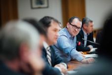 A kormány felszámolja az erdélyi magyar kulturális intézményrendszer alapjait