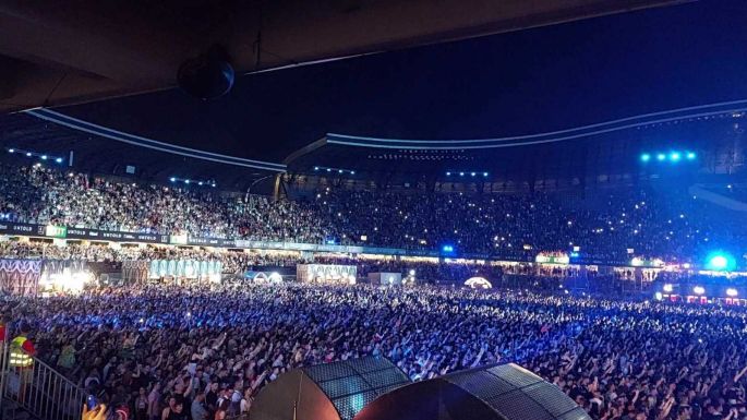 FRISSÍTVE – Káosz az Untoldon: több százan rekedtek ki az Imagine Dragons amúgy fergeteges koncertjéről