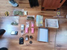 Nagy fogás az Untoldon: közel 500 ecstasy tablettával kaptak el egy férfit