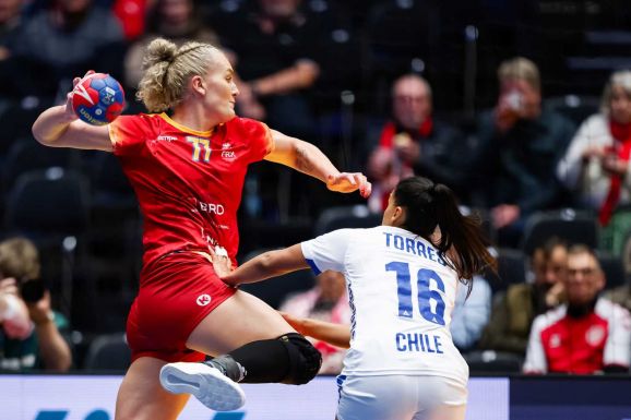 Női kézilabda-vb: Érvényesült a papírforma Románia nyitómeccsén