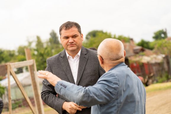 Cseke Attila: A bölcsődeépítés a szívügyem volt, fáj nézni, hogy a kormány ezt leállította