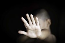  Szigorította a kiskorúakkal szembeni szexuális visszaélések büntetését a szenátus