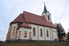 Megújult a székelyvarsági templom – hálaadó szentmisét tartottak