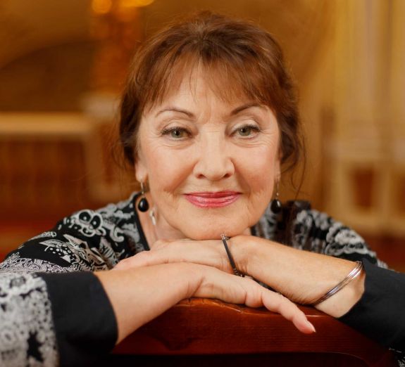 Fábián Enikő színművészről szóló könyvet mutatnak be Nagyváradon