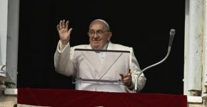 Békét kért a világban Ferenc pápa a szeplőtelen fogantatás ünnepi szertartásain