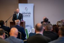 Kiderült, ki lesz a felvidéki magyarság köztársaságielnök-jelöltje