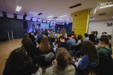 Befogadó közösség kell a fiataloknak – erdélyi egyházak képviselői szólaltak meg az MCC rendezvényén