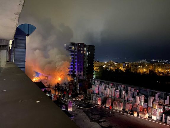 Őrizetbe vették a kolozsvári plázában gyújtogató fiatalokat