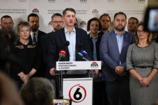 Magyar politikai siker Szerbiában, maradhat a belgrádi hintapolitika