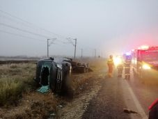 Kisbusz és személygépkocsi ütközött Kolozs megyében