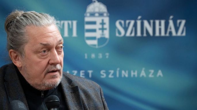 „Senkit sem terhelhet egyszemélyi felelősség” a Nemzeti Színházban történt balesetért