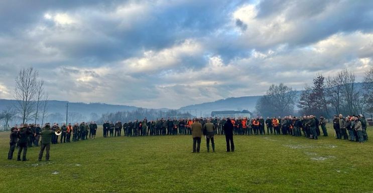 „A vadászat nem az öldöklésről szól” – jótékonysági hajtóvadászatot szerveztek Etéden