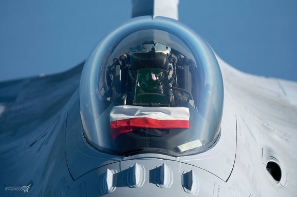 Valami berepült Lengyelországba Ukrajna felől