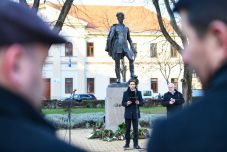 Közös főhajtással zárult a szatmári Petőfi-év