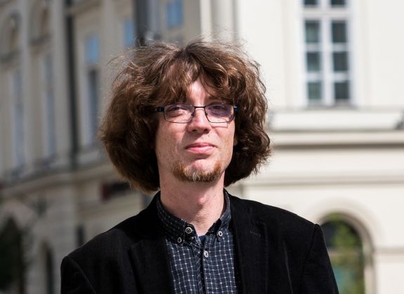 Sepsiszentgyörgy: pénteken mutatják be Balázs Imre József legújabb verseskötetét