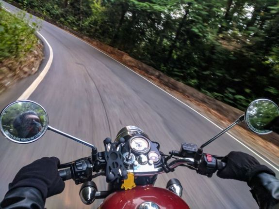 A motorkerékpáros vezetői vizsgáról is videofelvétel készül