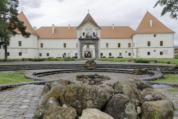 Nyilvános a Transylvanian Design Week kiállításán résztvevő alkotók névsora